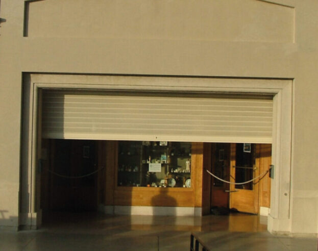 rideaux-métallique-lames-microperforées-3